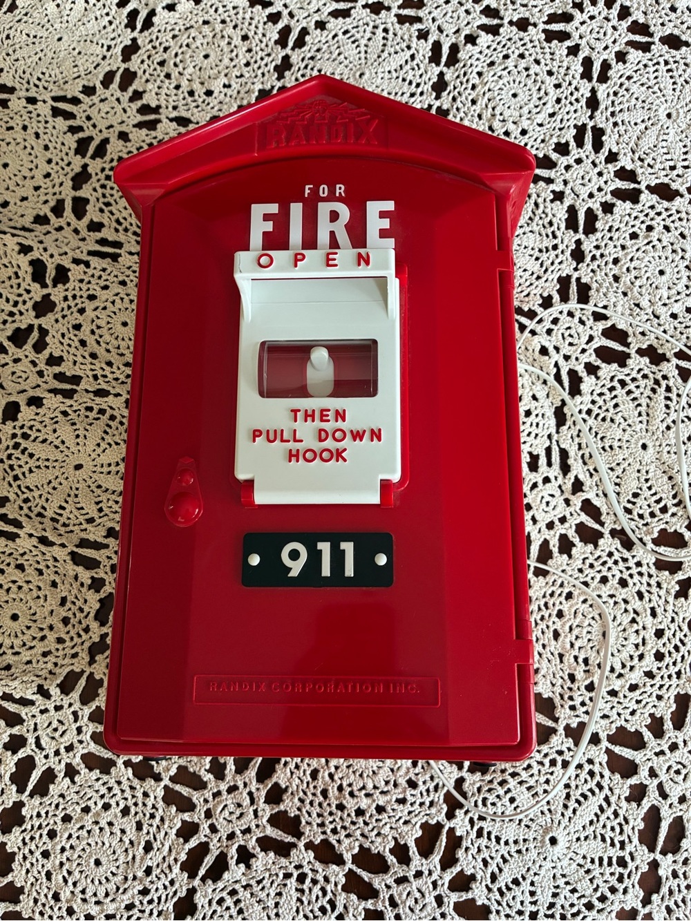 Vintage Red Firehouse Fire Box 911 Retro Push button Landline Phone Collectable
